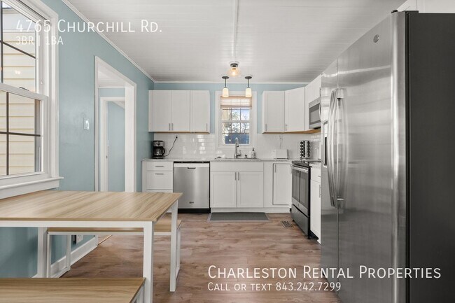 Building Photo - 4765 Churchill Rd