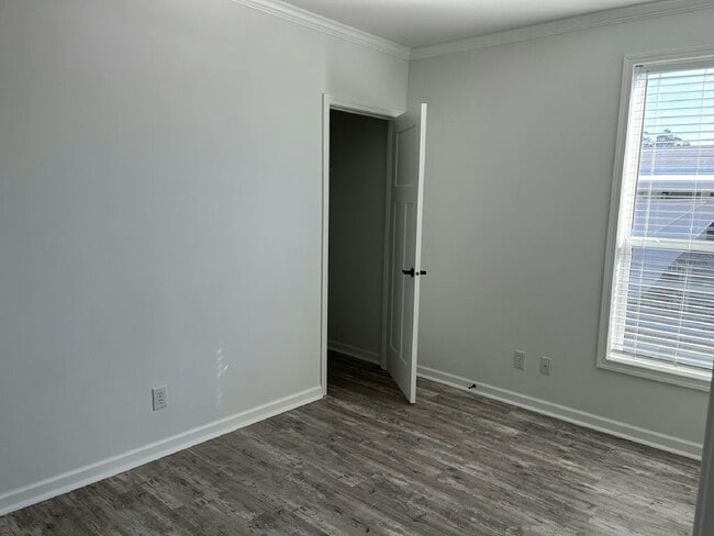 Building Photo - 1662 Coralwood Ln