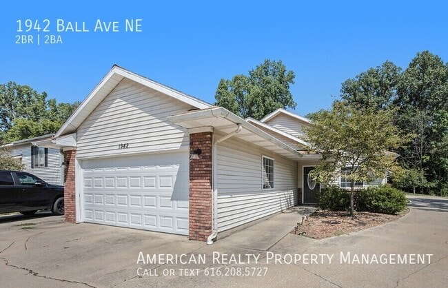 Primary Photo - 1942 Ball Ave NE