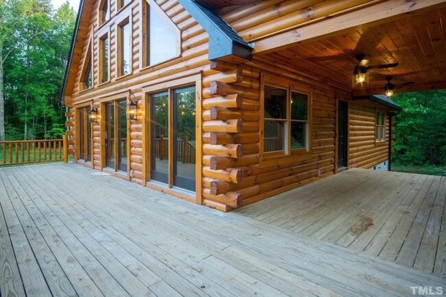 Building Photo - Beautiful New Log Cabin for Rent at Gated ...