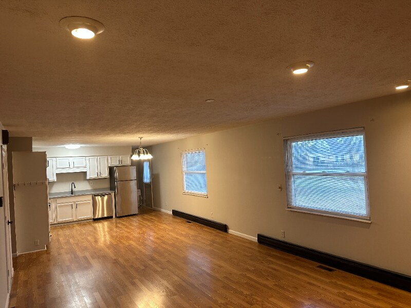 Building Photo - 1213 S 19th St