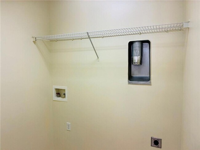 Building Photo - 2610 Gatewater Ct