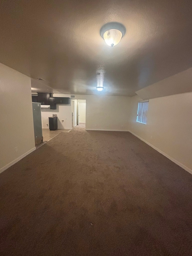 Building Photo - 401 W 105th St