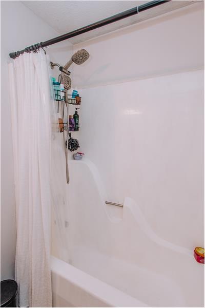 Building Photo - 1930 Independence Rd