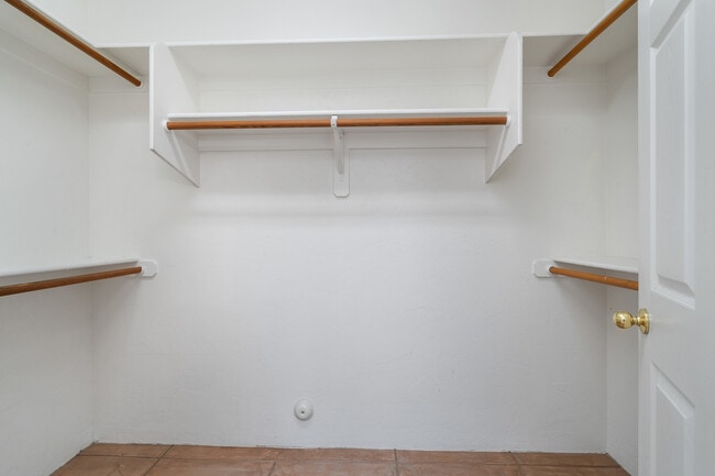 Building Photo - 3730 N Bay Horse Loop