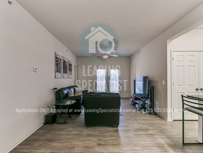 Building Photo - HALF OFF 1ST MONTHS RENT MOVE - IN SPECIAL...