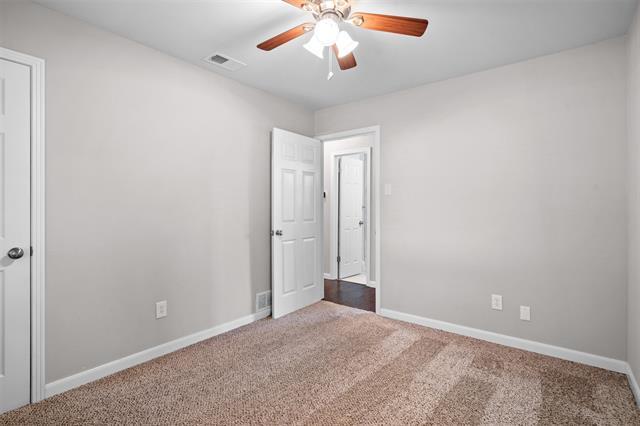 Building Photo - 810 Longbeach Dr