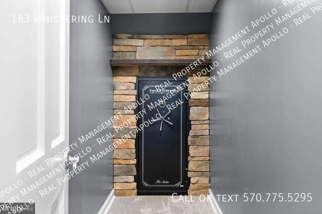 Building Photo - 163 Whispering Ln