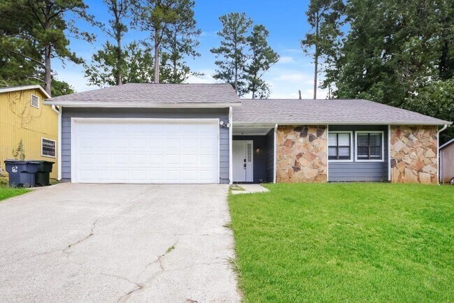 Primary Photo - 5056 Rails Way