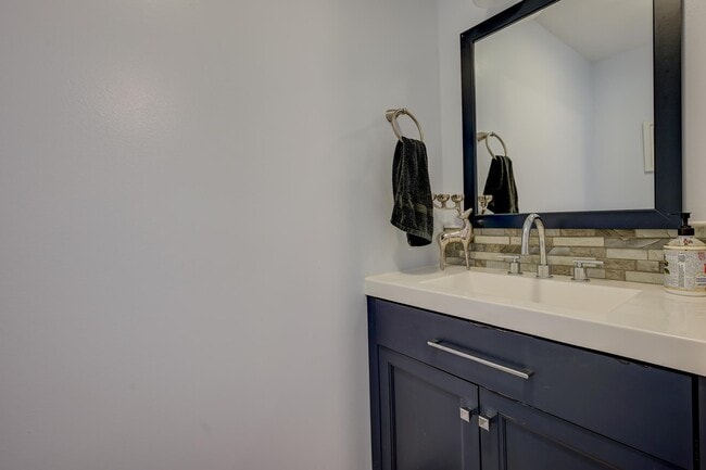 Building Photo - 78 Saco Pnes Dr