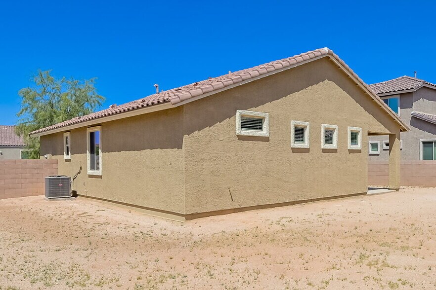 Building Photo - 7465 S Mountain Star Dr