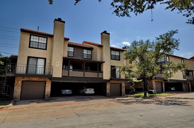 Building Photo - 2610 Lakehill Ln