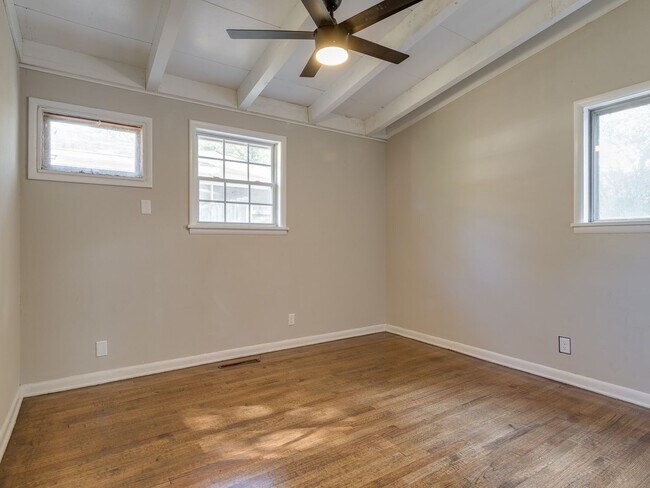 Building Photo - 5157 Mason Rd