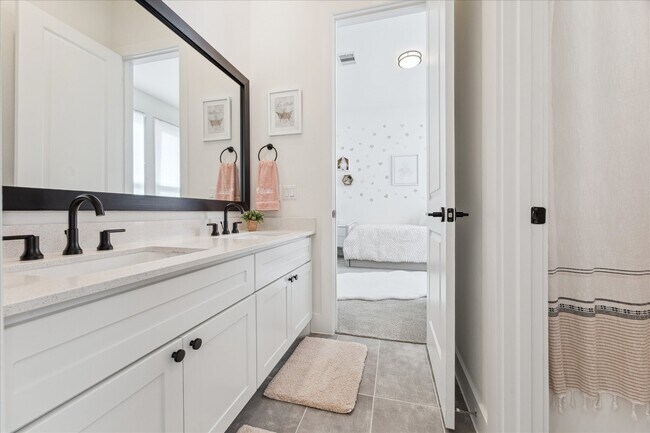 Building Photo - 3609 Lannister Ln