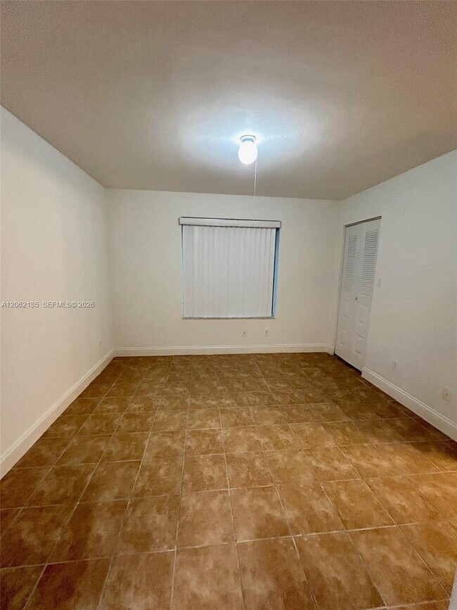 Building Photo - 1186 Coral Club Dr
