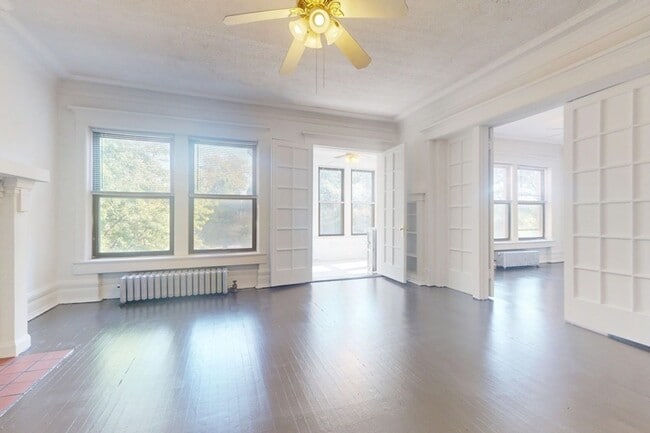 Floorplan - 918 E. Hyde Park Boulevard
