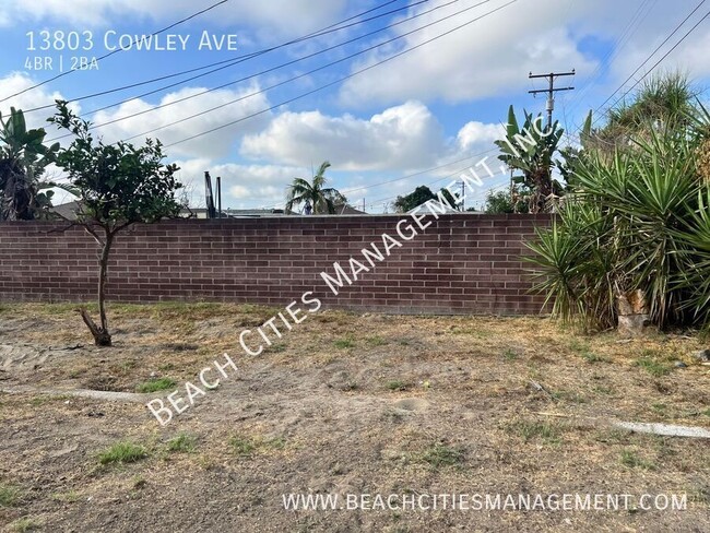 Building Photo - 13803 Cowley Ave