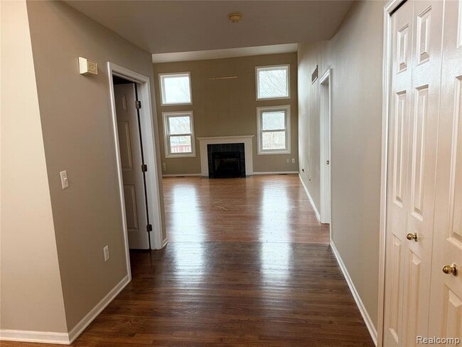 Building Photo - 28975 Hearthstone Dr