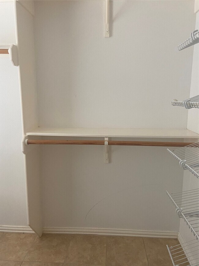 Building Photo - 3304 Twp Grove Ln