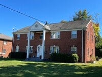 Building Photo - 2699 Dixie Hwy