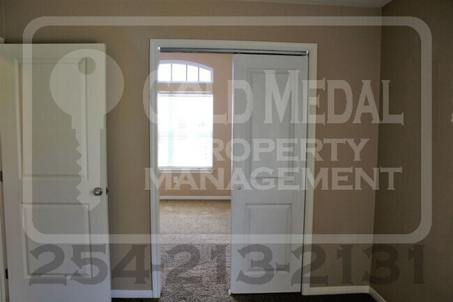 Building Photo - Beautiful 3-Bed, 2-bath Home in Killeen! -...