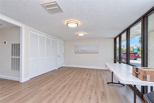 Building Photo - 17580 Gulf Blvd