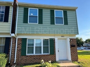 Building Photo - 1901 Beaver Rd