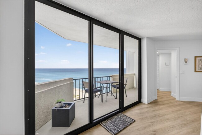 Building Photo - 2800 N Ocean Dr