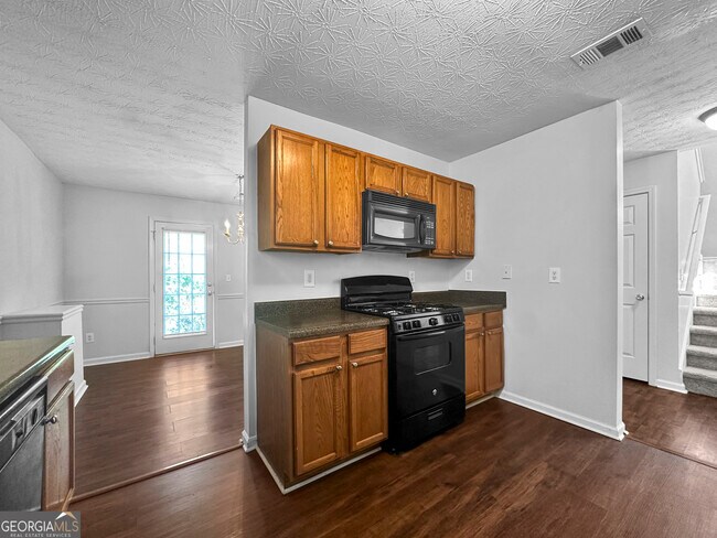 Building Photo - 417 Kirkland Dr