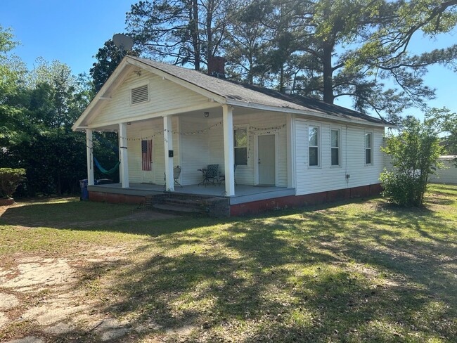Building Photo - 219 Gadsden St