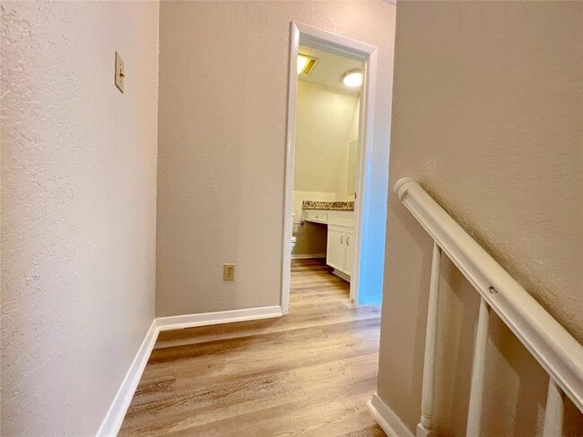 Building Photo - 3709 Rocky Hollow Trail