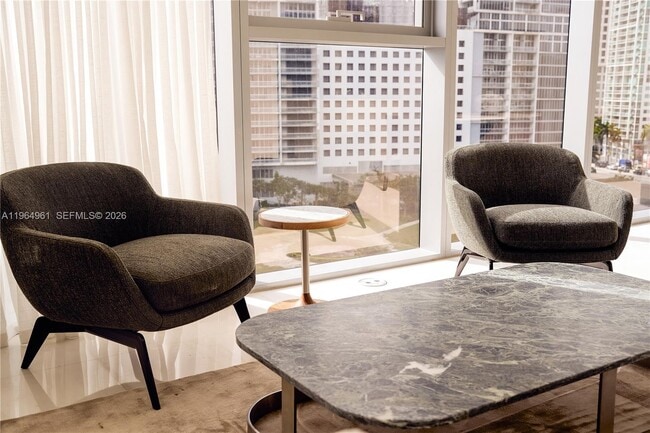 Building Photo - 300 Biscayne Blvd Way