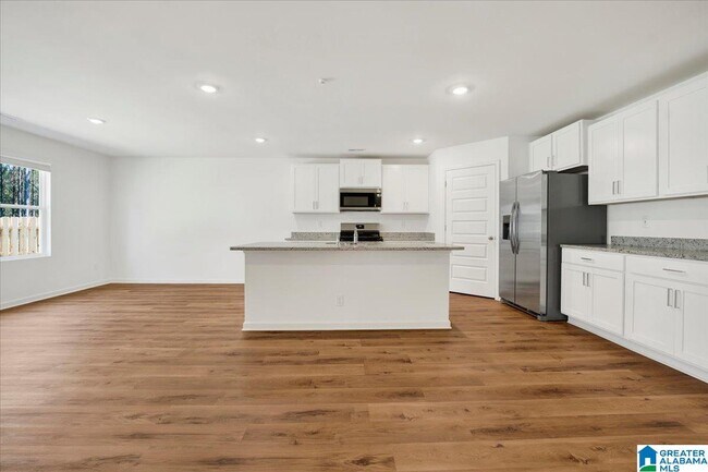 Building Photo - 283 Halifax Ln