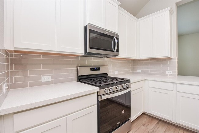 Building Photo - 2642 Settler Hl Dr