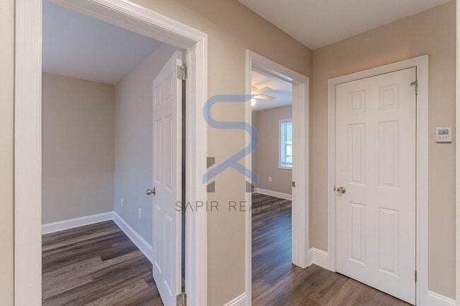 Building Photo - Move in before January 15th and choose your reward: a $250 Amazon Gift Card or a 55" Smart TV!