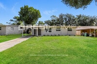 Building Photo - 1407 Sunridge Rd