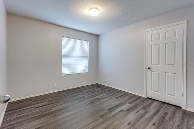 Building Photo - SINGLE-STORY 3-BEDROOM IN CIBOLO