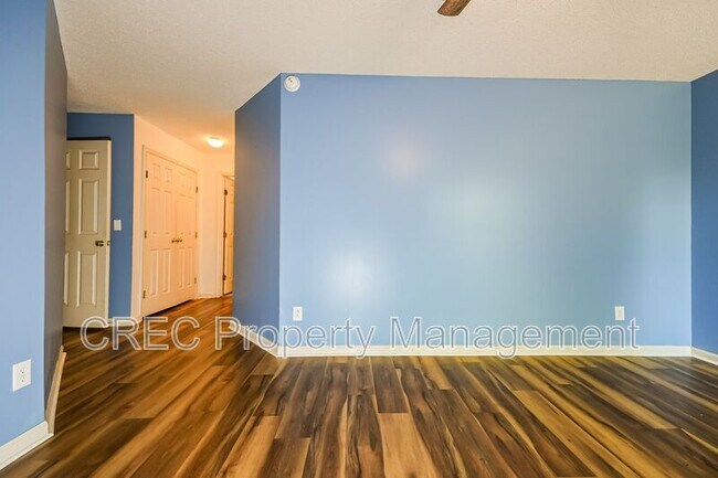 Building Photo - 207 Lynton Ct