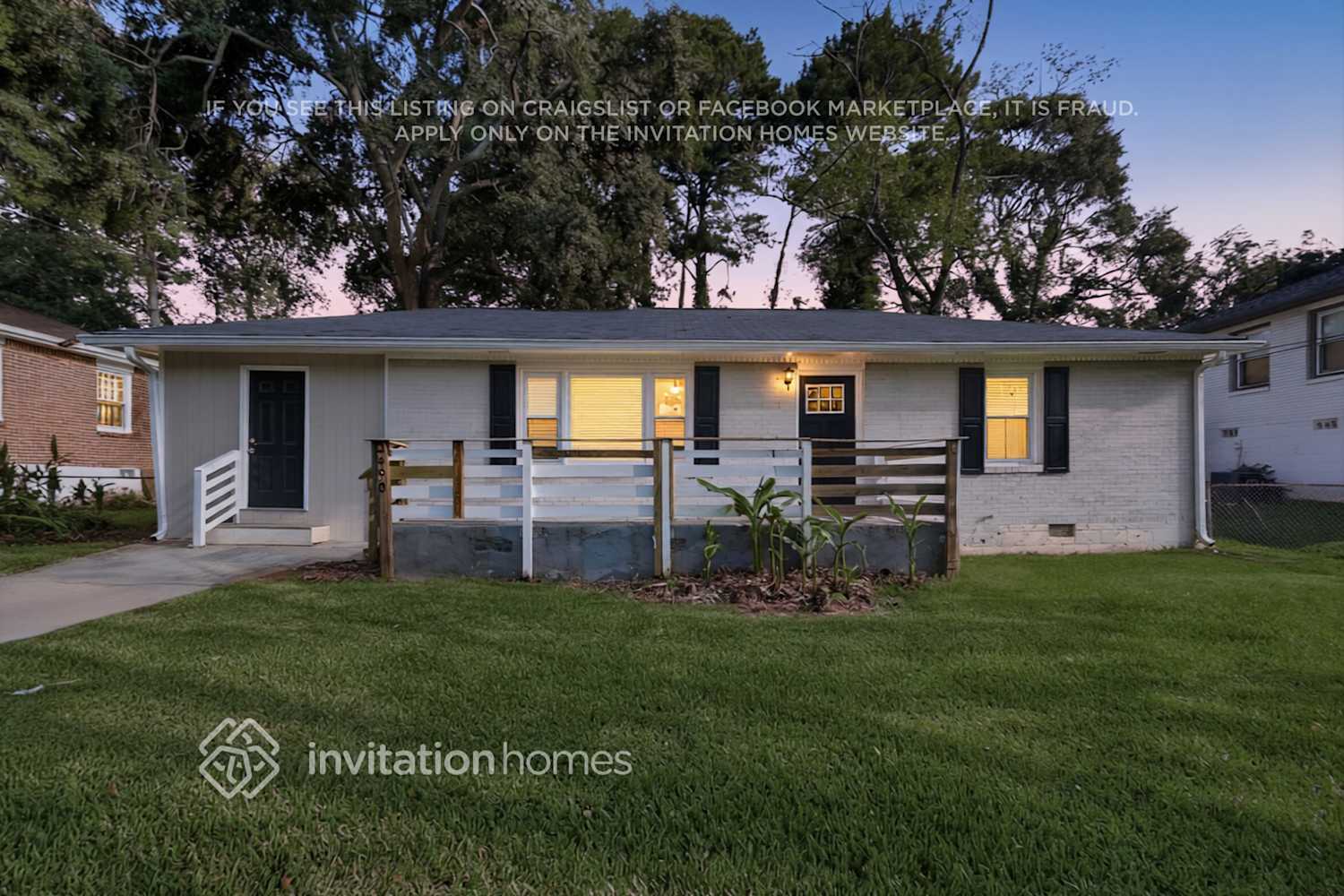 Building Photo - 2490 Habersham Dr