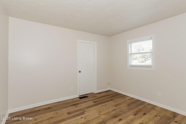 Building Photo - 1628 Greenland Park Cir