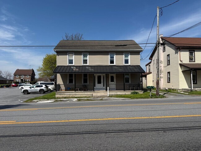 Building Photo - 3131 Lincoln Hwy E