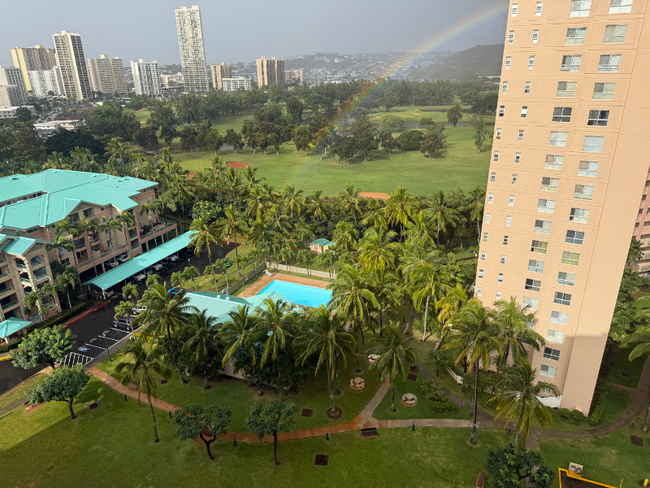 Building Photo - 3009 Ala Makahala Pl