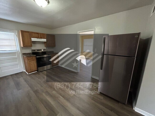 Building Photo - 4381 Marlowe St