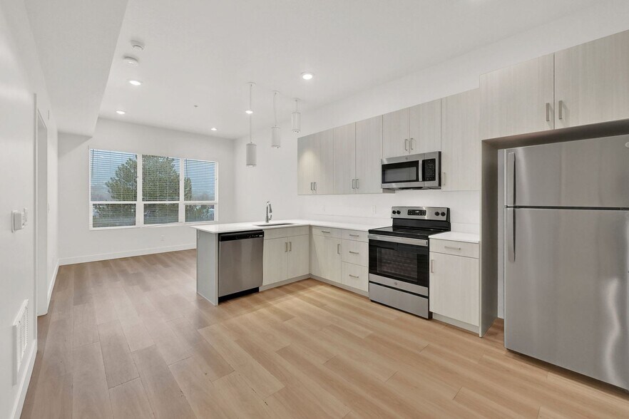 Interior Photo - Wasatch View
