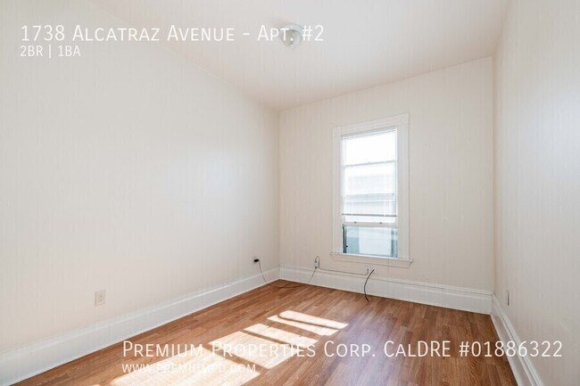 Building Photo - 1738 Alcatraz Ave