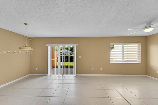 Building Photo - 9840 NW 19th Pl