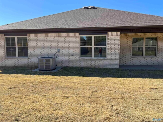 Building Photo - 103 Ocean Springs Ave