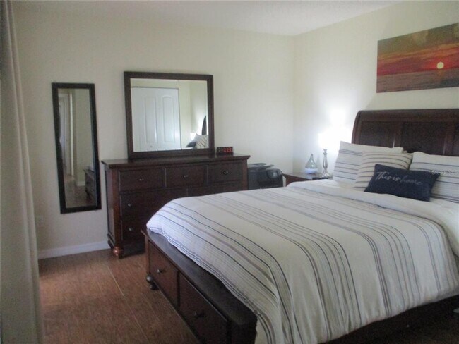 Building Photo - 471 Insull Ct