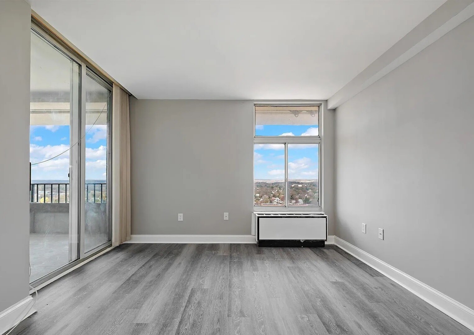 Building Photo - 28 Allegheny Ave