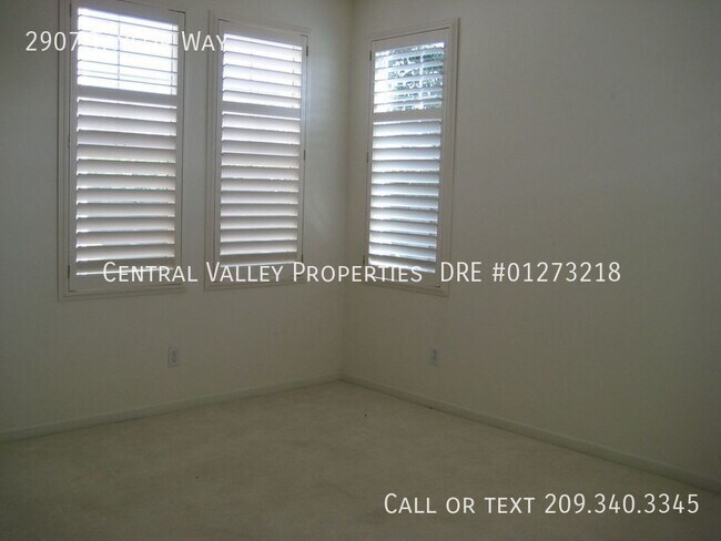 Building Photo - 2907 Taylor Way